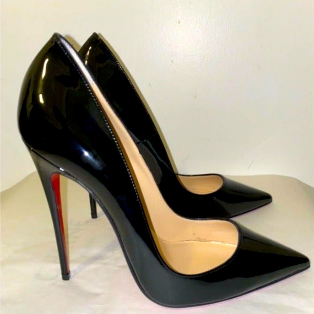 Christian Louboutin So Kate Black Patent Leather
Pump Shoe 120mm